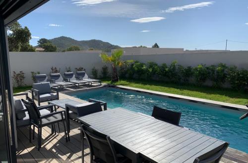 Vente villas villa contemporaine proche de la plage Cap Sud Immobilier Agence Immobiliere