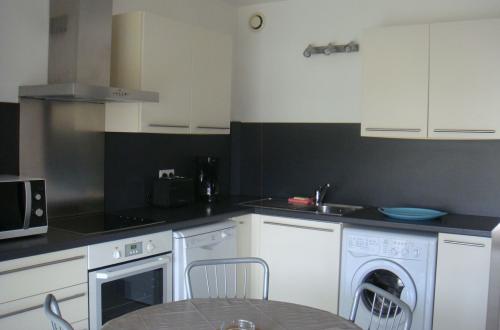 Vente appartement T2 PROCHE PLAGE DE SAINT CYPRIEN Cap Sud Immobilier Agence Immobiliere